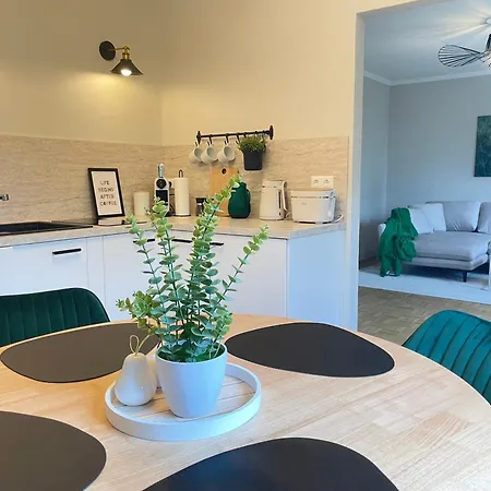 Klagenfurt Frank No1 - Free Parking, Air Conditioning, Smart-tv & Self Check-in * Klagenfurt am Woerthersee